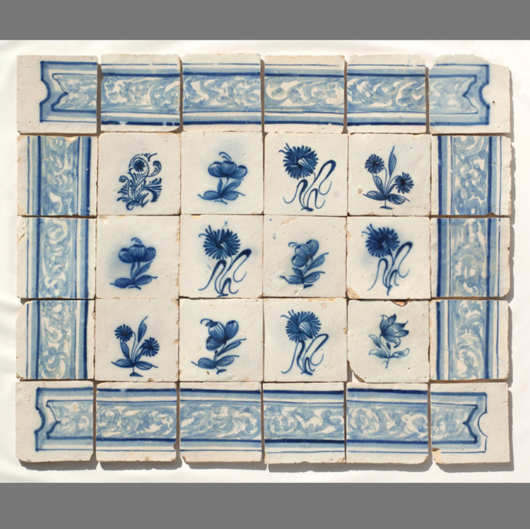 Panel de azulejos decorados a pincel del siglo XVIII, Portugal