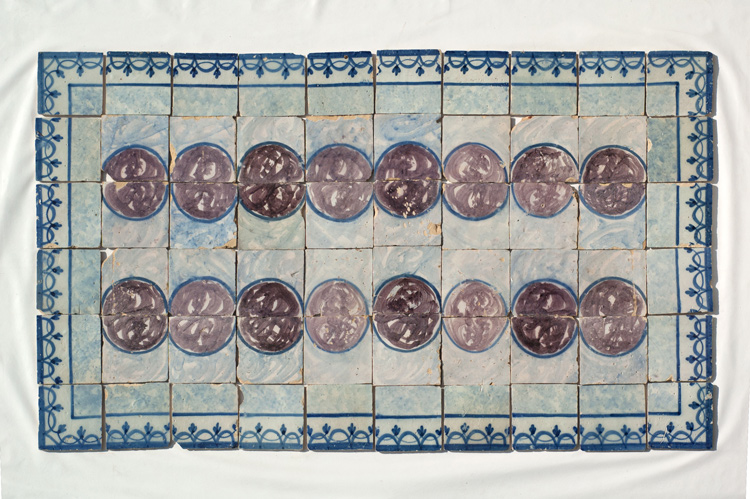 Panel de azulejos decorados a pincel del siglo XVIII, Portugal - vista 2