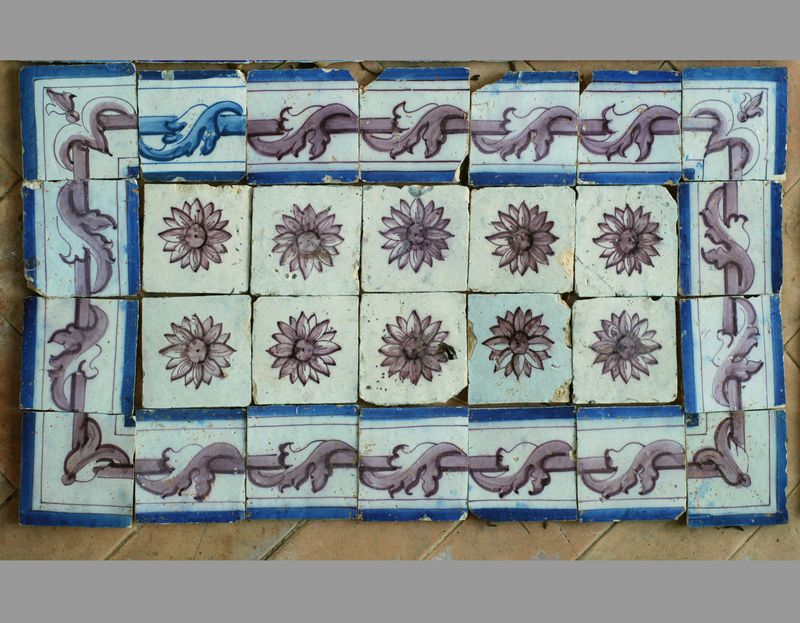 Azulejos decorados a pincel del siglo XVIII, Portugal