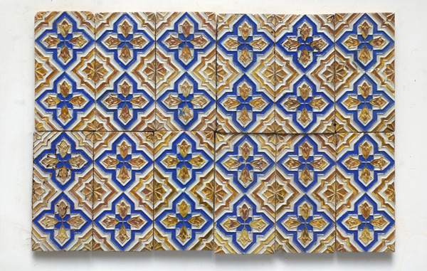Azulejos dorados, tecnica de "Arista" s.XIX Triana (Sevilla). - vista 12