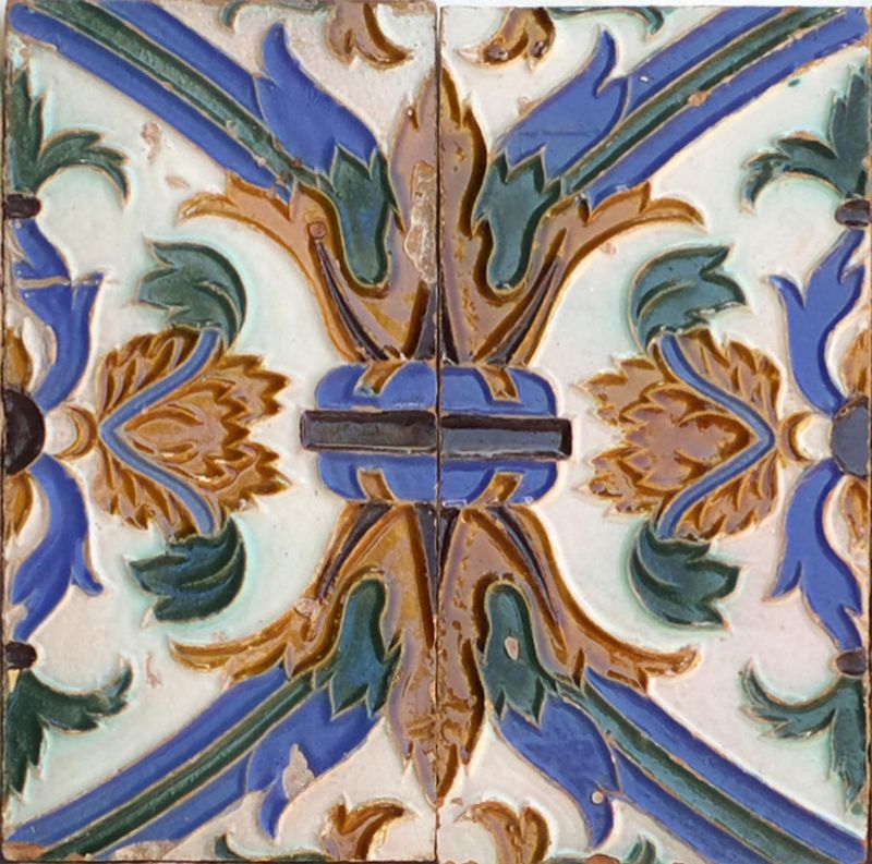 Azulejos tecnica de “Arista”, siglo XIX, Triana (Sevilla). - vista 2