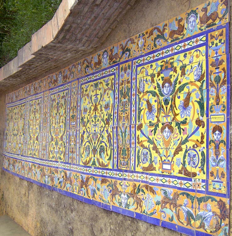 Mural de azulejos decorados a pincel, siglo XX, Triana (Sevilla).