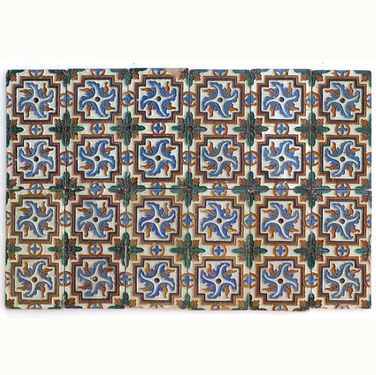 Azulejos tecnica de “Arista”, siglo XIX, Triana (Sevilla).