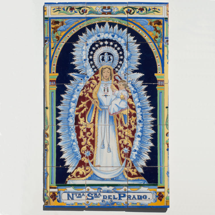 Retablo cerámico decorado a pincel, siglo XX, Triana (Sevilla).