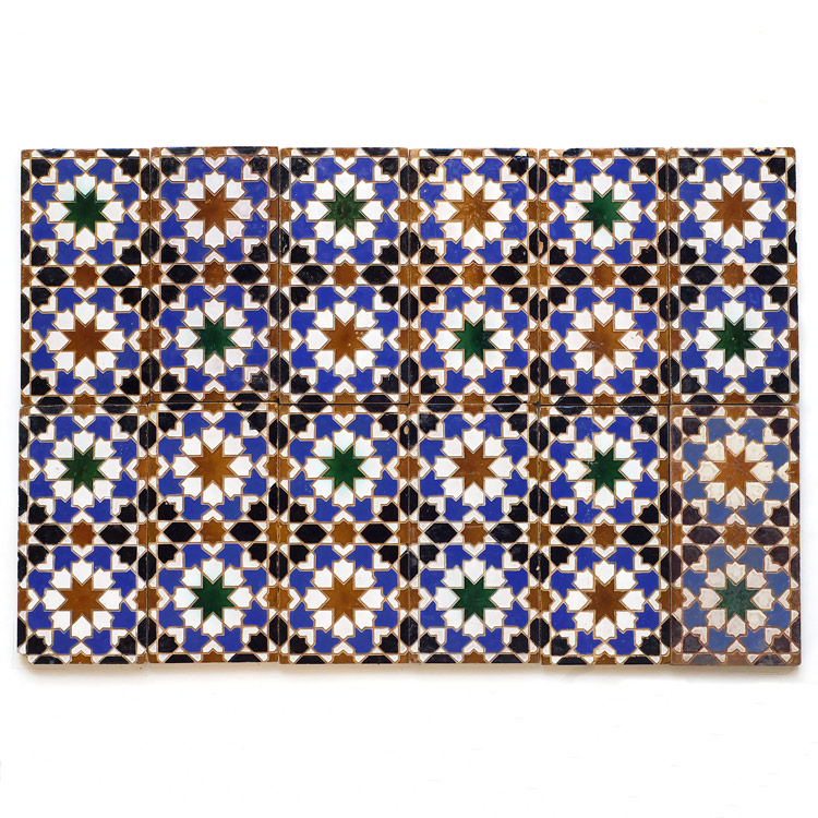 Azulejos técnica de “Cuerda seca”, siglo XIX, Triana (Sevilla).